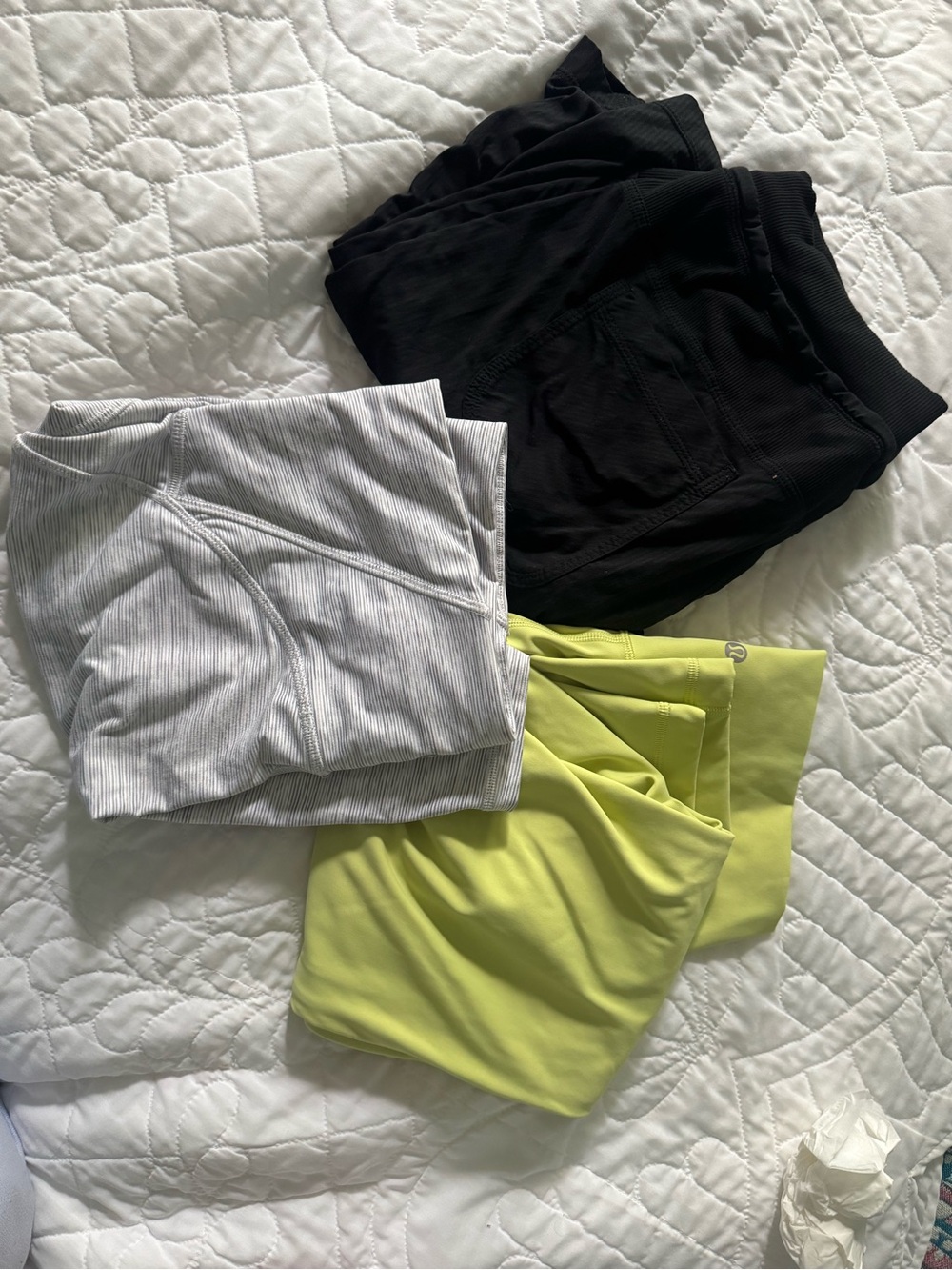 Lulu lemon - Black, Light Gray, Lime Green